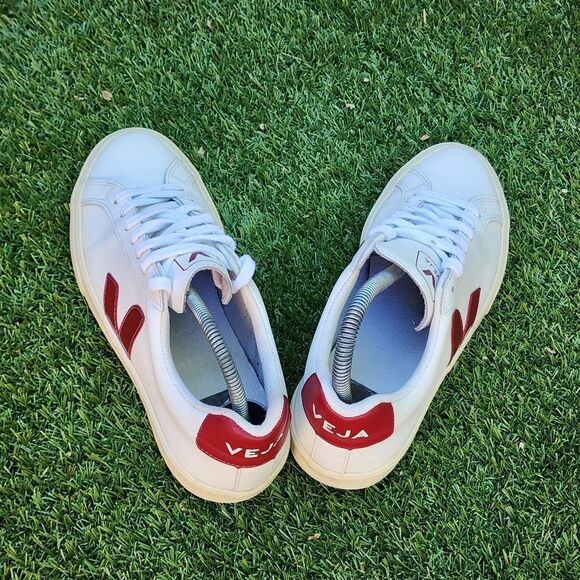 VEJA - Womens Sneakers - SIZE 6 - Picture 5 of 9